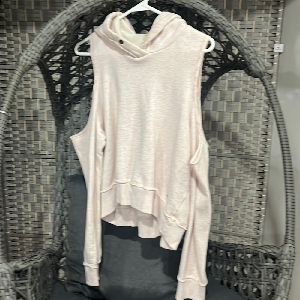 Cold shoulder